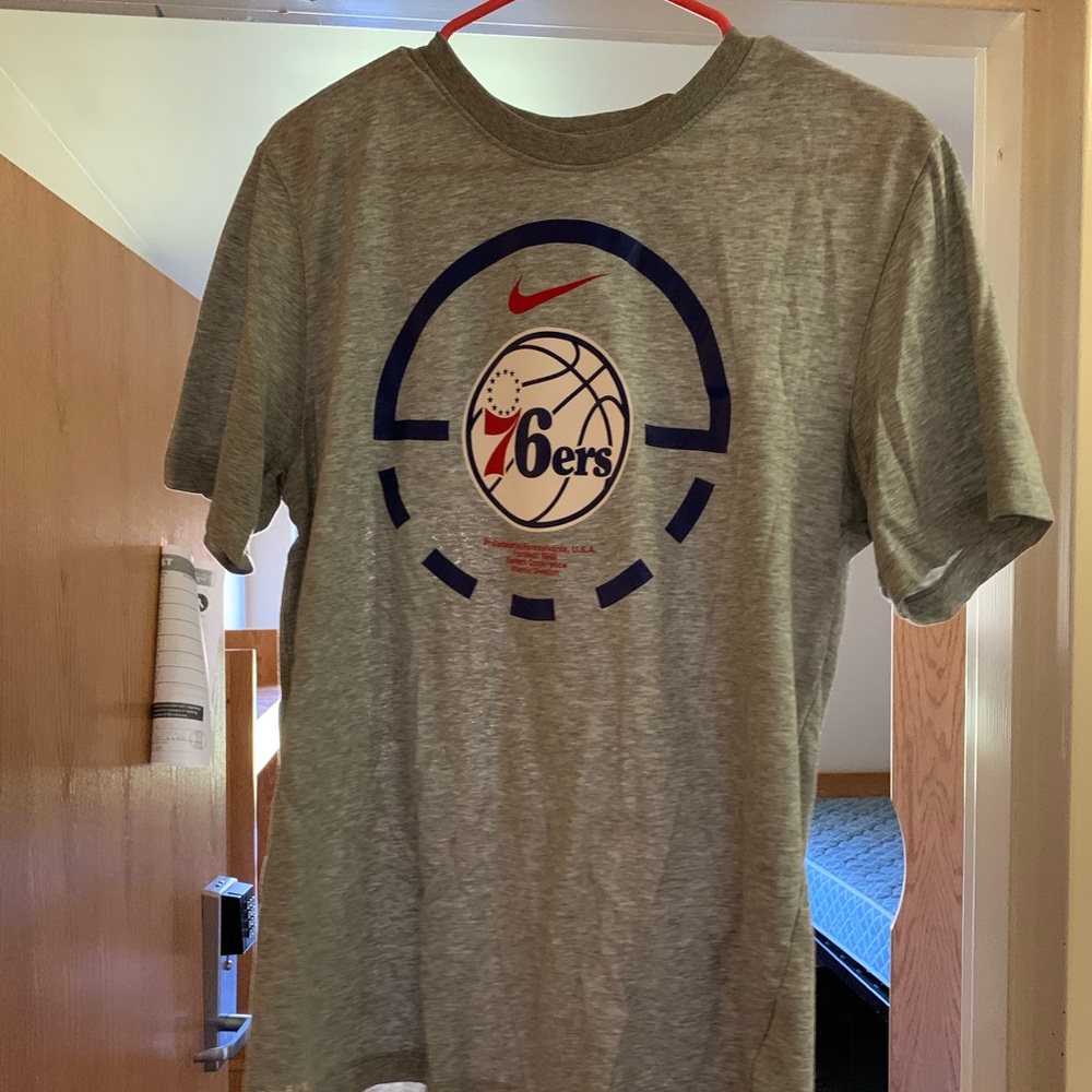 76ers Tee
